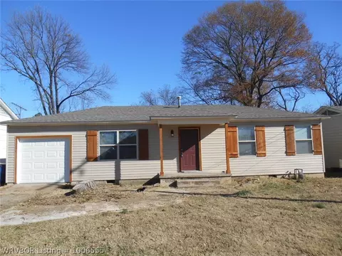 3905 Mary St, Fort Smith, AR 72904 photo 1