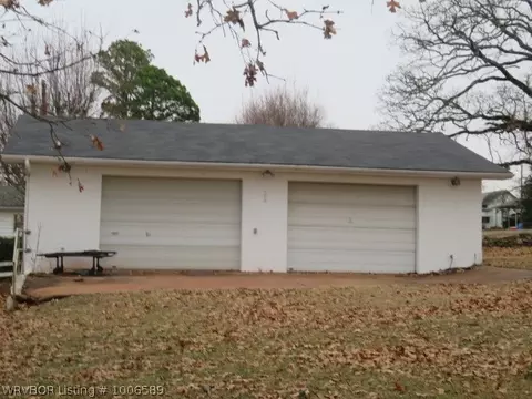 18 Third Ave, Bonanza, AR 72916 photo 2