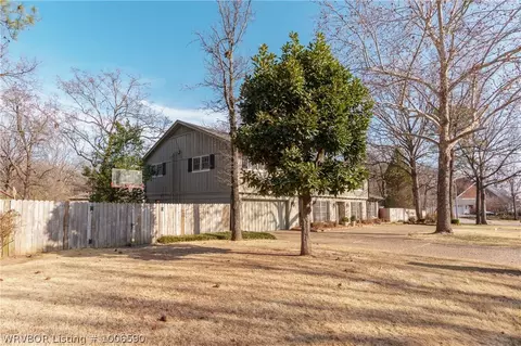 8115 Dover Cir, Fort Smith, AR 72903 photo 6