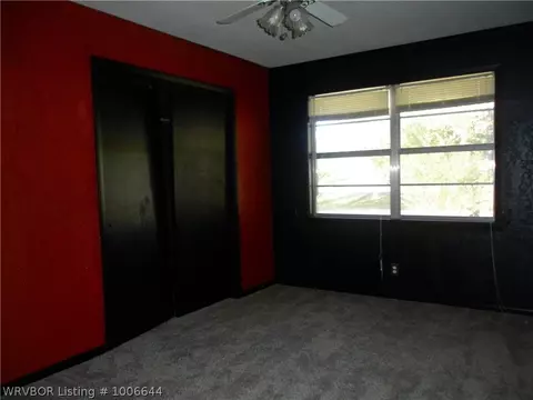 1115 E 6th St, Waldron, AR 72958 photo 6