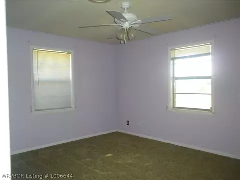 1115 E 6th St, Waldron, AR 72958 photo 8