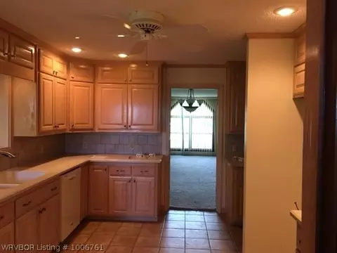 3425 Royal Scots Way, Fort Smith, AR 72908 photo 4