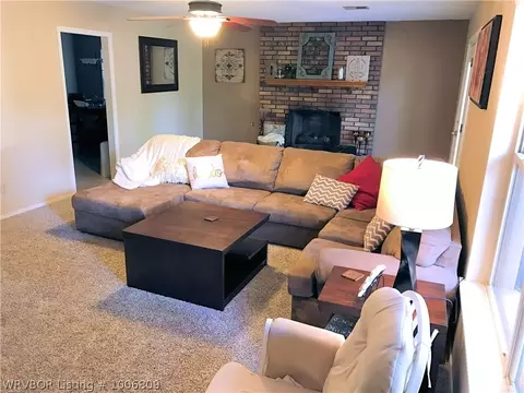 10007 Meandering Way, Fort Smith, AR 72903 photo 4
