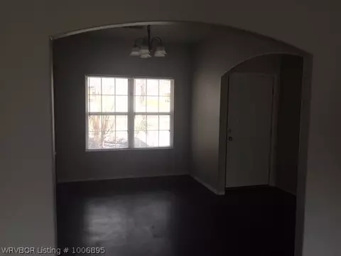 8127 Sebastian Lake Dr, Hackett, AR 72937 photo 7