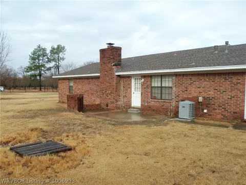 5202 Tennessee Ridge Rd, Fort Smith, AR 72916 photo 2