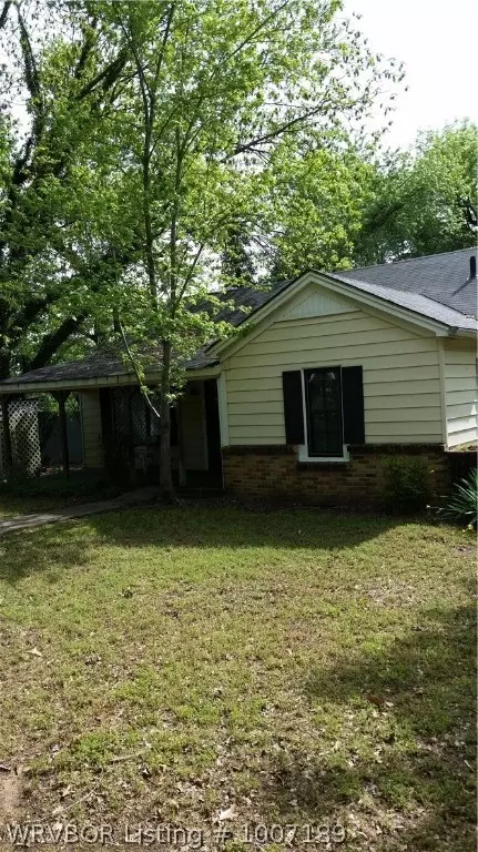 208 9th St, Ozark, AR 72949 photo 3