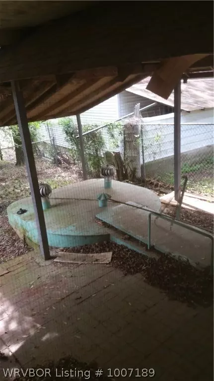 208 9th St, Ozark, AR 72949 photo 9