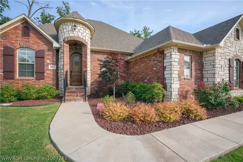 8600 Reata St, Fort Smith, AR 72916 photo 2