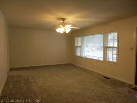 1516 S 40th St, Fort Smith, AR 72903 photo 3