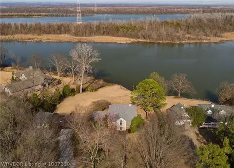2401 Wyndermere Way, Fort Smith, AR 72903 photo 16