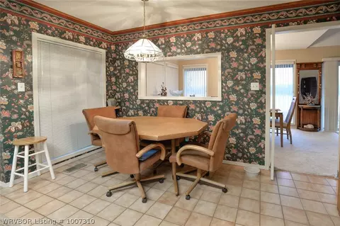 2401 Wyndermere Way, Fort Smith, AR 72903 photo 28