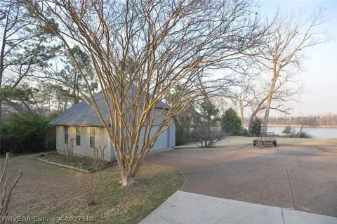 2401 Wyndermere Way, Fort Smith, AR 72903 photo 8