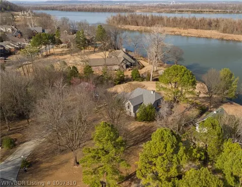2401 Wyndermere Way, Fort Smith, AR 72903 photo 15
