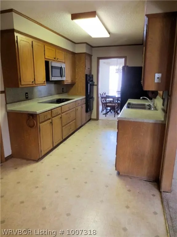  2100 S 71st St, Fort Smith, AR 72903 photo 6