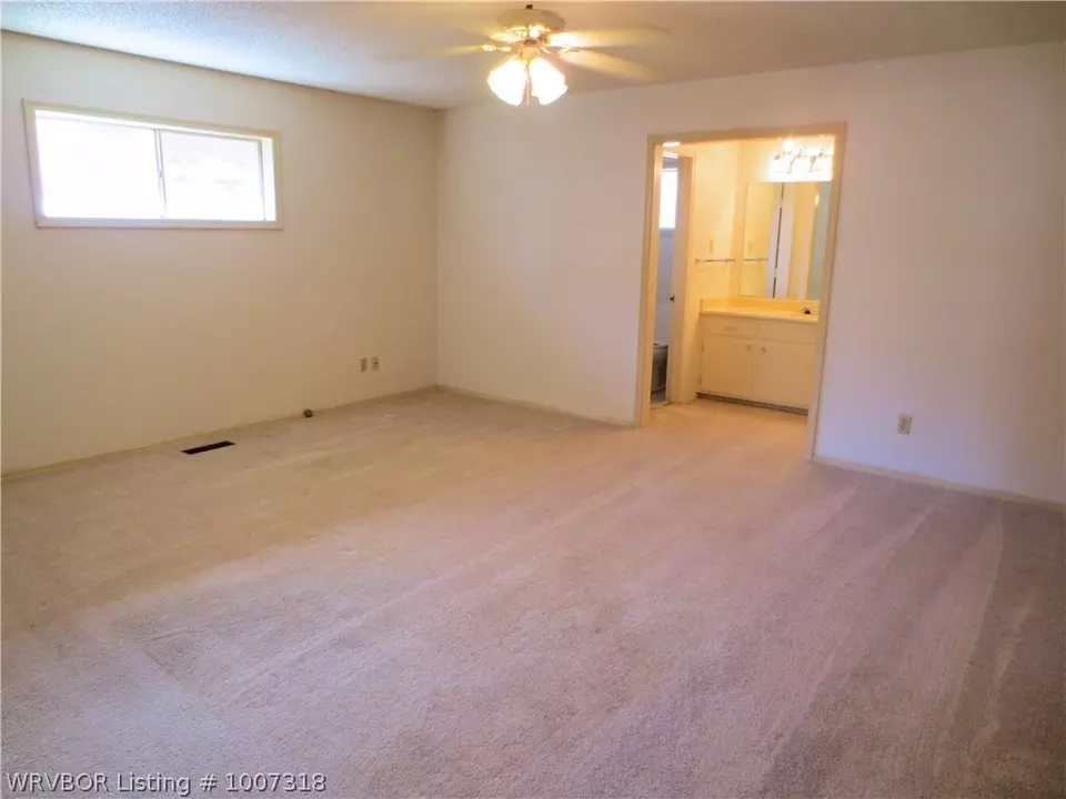  2100 S 71st St, Fort Smith, AR 72903 photo 15