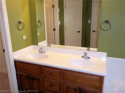 9808 E Pointe Dr, Fort Smith, AR 72903 photo 12