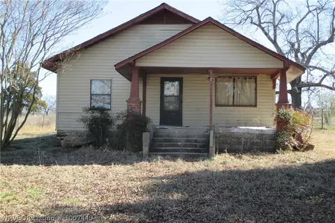 124 Hunter St, Branch, AR 72928 photo 2