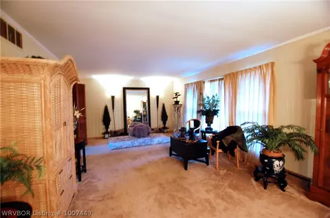 1616 Burnham Rd, Fort Smith, AR 72903 photo 3