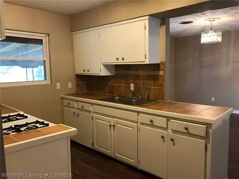 7701 Hermitage Dr, Fort Smith, AR 72908 photo 6