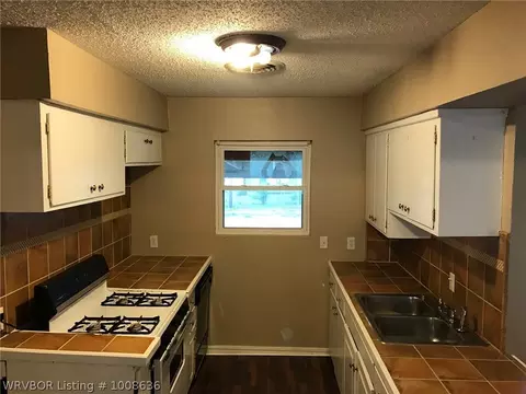 7701 Hermitage Dr, Fort Smith, AR 72908 photo 7