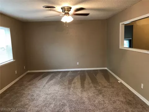 7701 Hermitage Dr, Fort Smith, AR 72908 photo 3