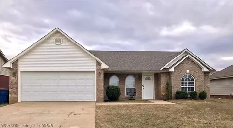 508 Apple Valley Dr, Fort Smith, AR 72908 photo 1