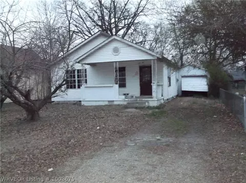 2224 28th St, Fort Smith, AR 72904 photo 1
