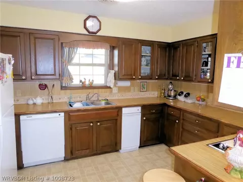 9906 Meandering Way, Fort Smith, AR 72903 photo 4