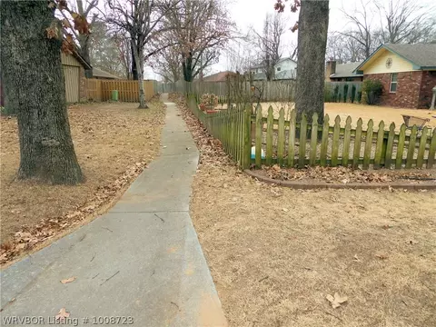 9906 Meandering Way, Fort Smith, AR 72903 photo 21