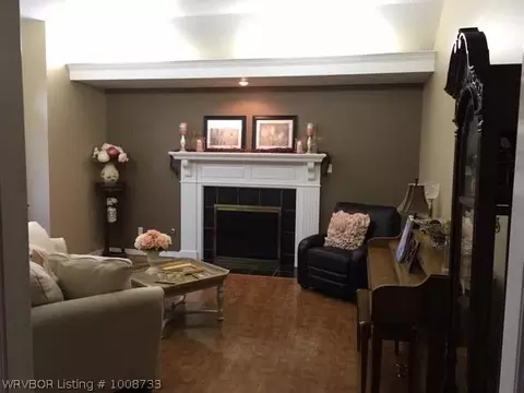 10904 Lansdown Ln, Fort Smith, AR 72908 photo 3