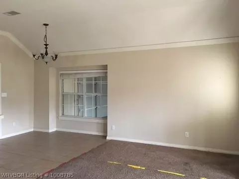 110 Mollie Ct, Barling, AR 72923 photo 9