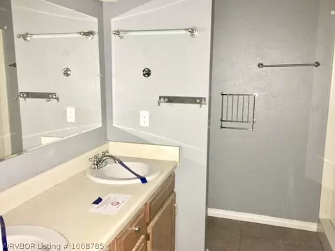 110 Mollie Ct, Barling, AR 72923 photo 15