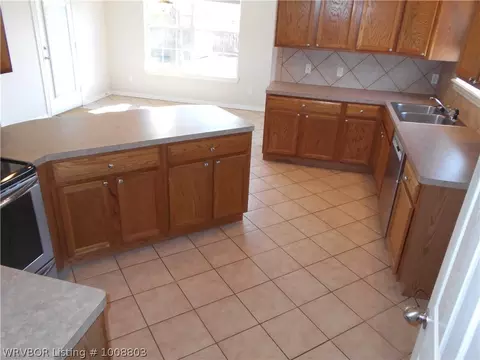115 Mollie Ct, Barling, AR 72923 photo 3