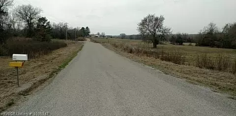 5423 Stinebaugh Loop, Huntington, AR 72940 photo 4