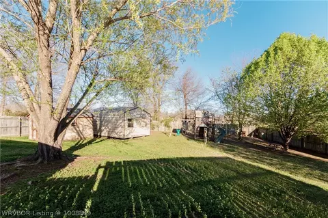 105 Mollie Ct, Barling, AR 72923 photo 23