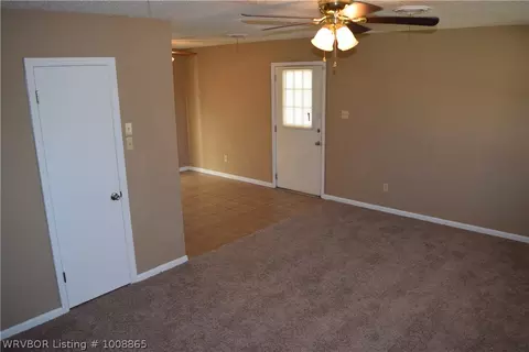 808 Cavanaugh Rd, Fort Smith, AR 72908 photo 3