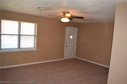 808 Cavanaugh Rd, Fort Smith, AR 72908 photo 2