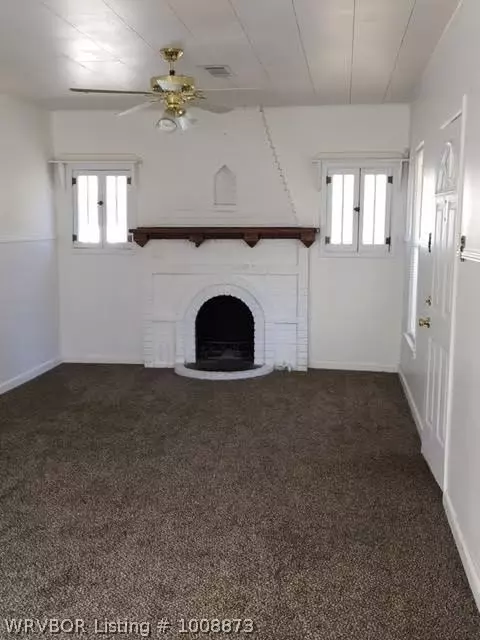 408 S 7th St, Paris, AR 72855 photo 3