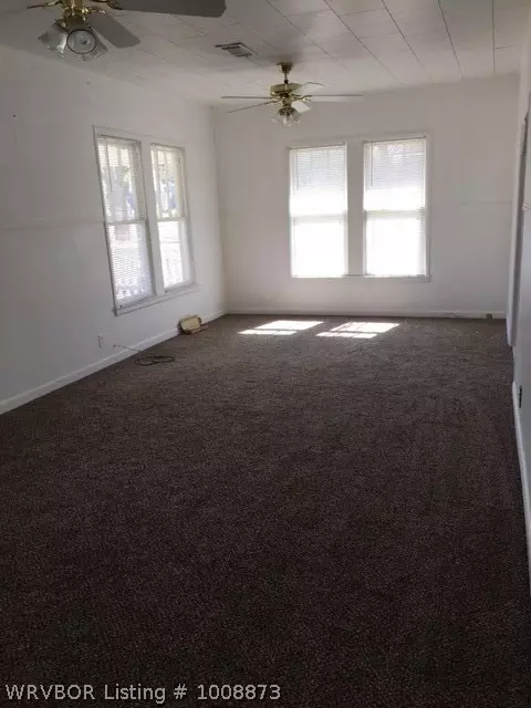 408 S 7th St, Paris, AR 72855 photo 4