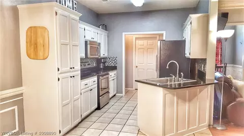 2004 Devyn Dr, Lavaca, AR 72941 photo 5