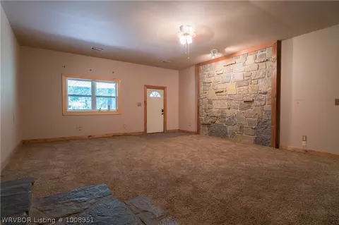 5701 Slaytonville Rd, Hackett, AR 72937 photo 7