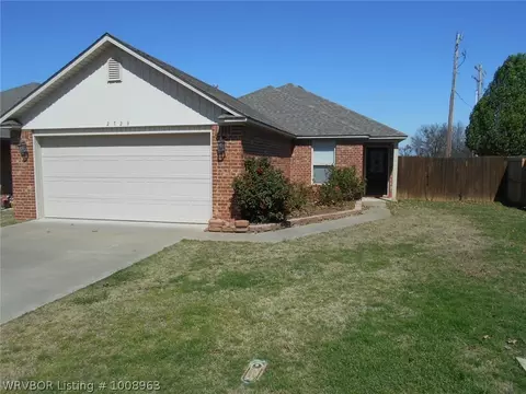 2723 Dyllan Ct, Fort Smith, AR 72908 photo 1