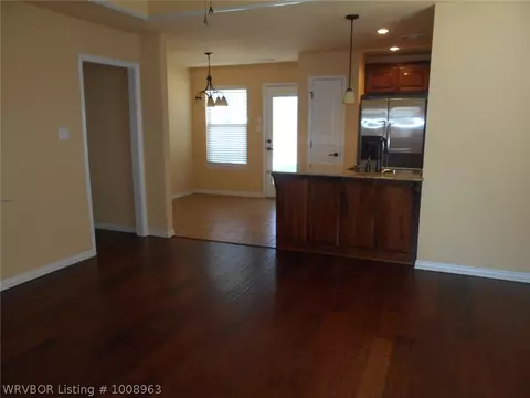 2723 Dyllan Ct, Fort Smith, AR 72908 photo 2