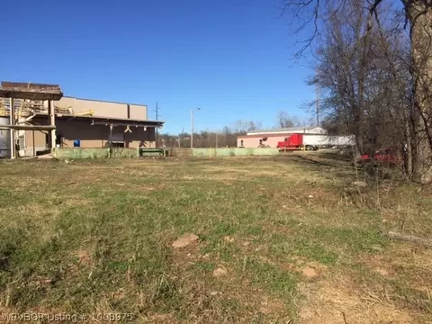 1701 Ballman Rd, Fort Smith, AR 72901 photo 1