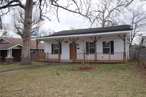 1019 S 23rd St, Fort Smith, AR 72901 photo 2