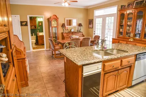 5815 Cedarlakes Cir, Lavaca, AR 72941 photo 9