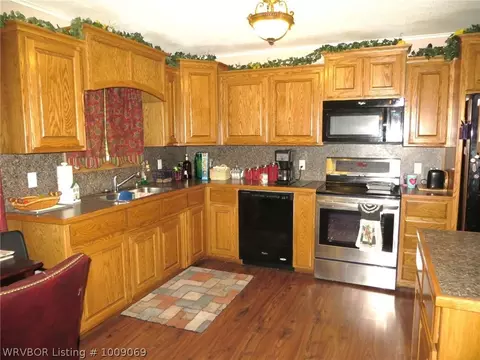 531 Spring Ave, Mulberry, AR 72947 photo 3