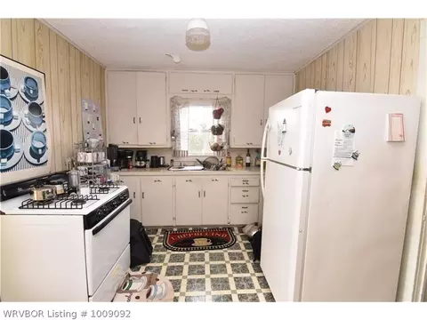 1107 Nixon, Lavaca, AR 72941 photo 3