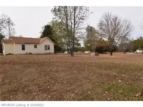 1107 Nixon, Lavaca, AR 72941 photo 2