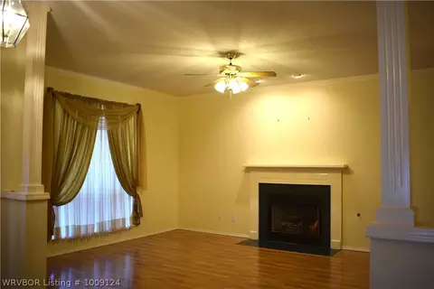 4105 Gascony Way, Fort Smith, AR 72903 photo 4